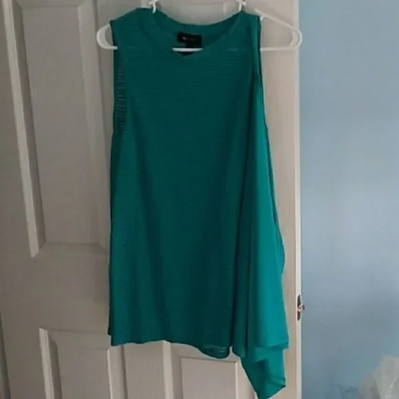 AB Studio xl sleeveless top with liner green - Picture 1 of 5